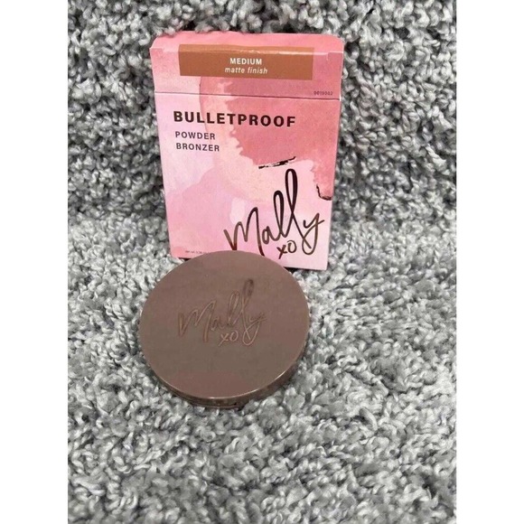 Mally Bulletproof Powder Bronzer Medium Matte Finish 3161 0.38 Oz 6 Pack - Picture 7 of 10